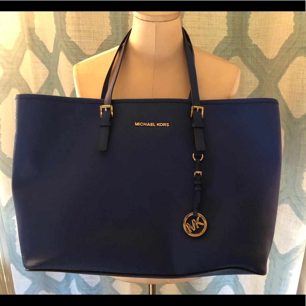 Michael Kors Jet Setter bag royal blue
